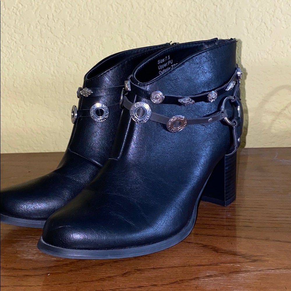 Booties - Picture 2 of 8